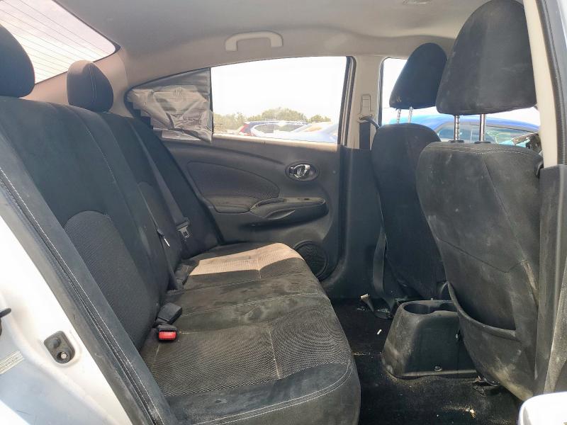 2017 NISSAN VERSA S 3N1CN7AP0HL847041