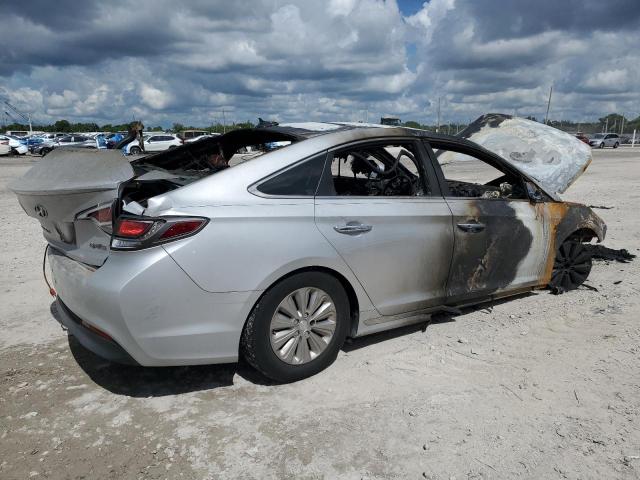 2016 HYUNDAI SONATA HYB KMHE24L11GA010676