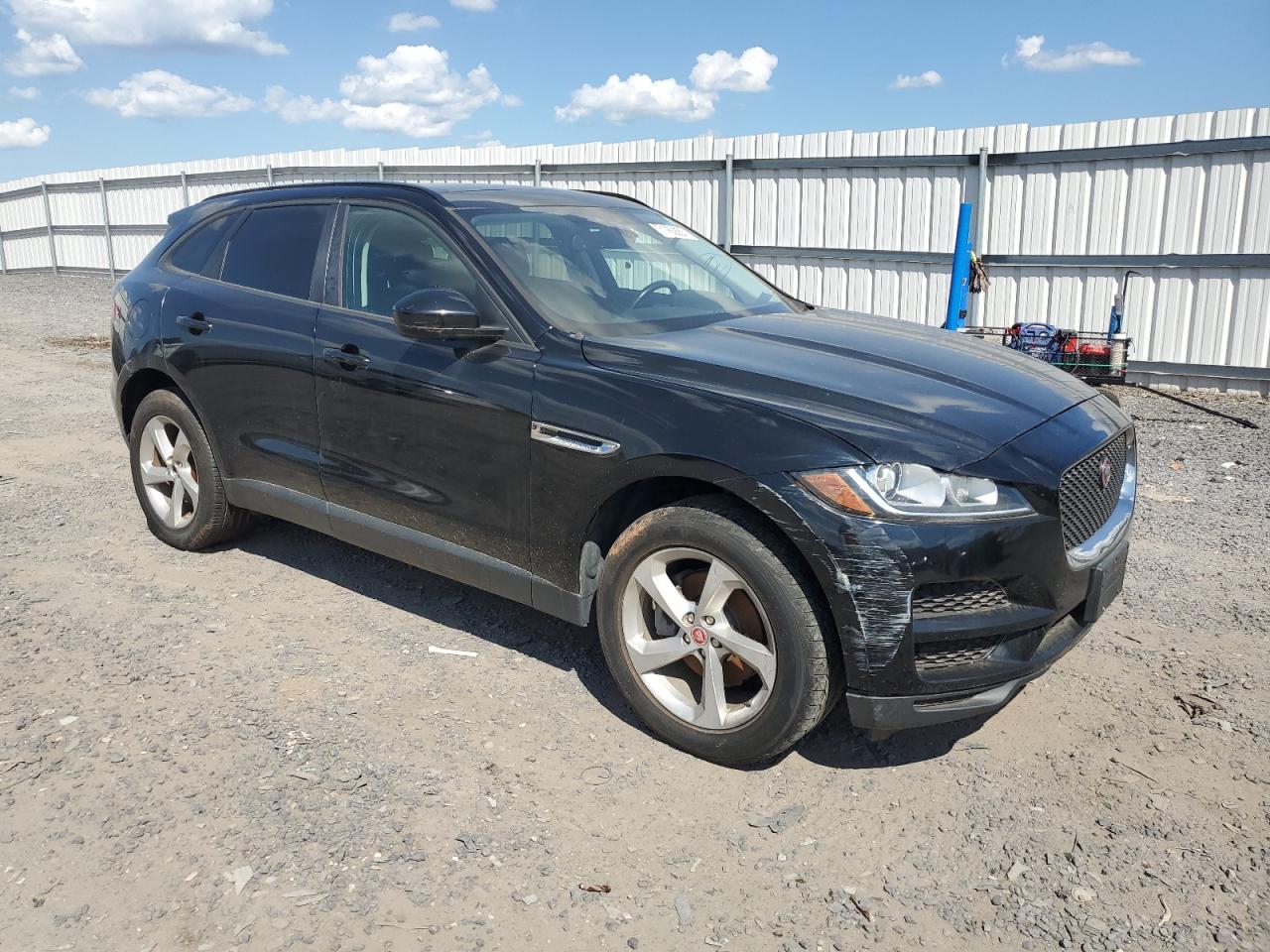 JAGUAR F-PACE PREMIUM