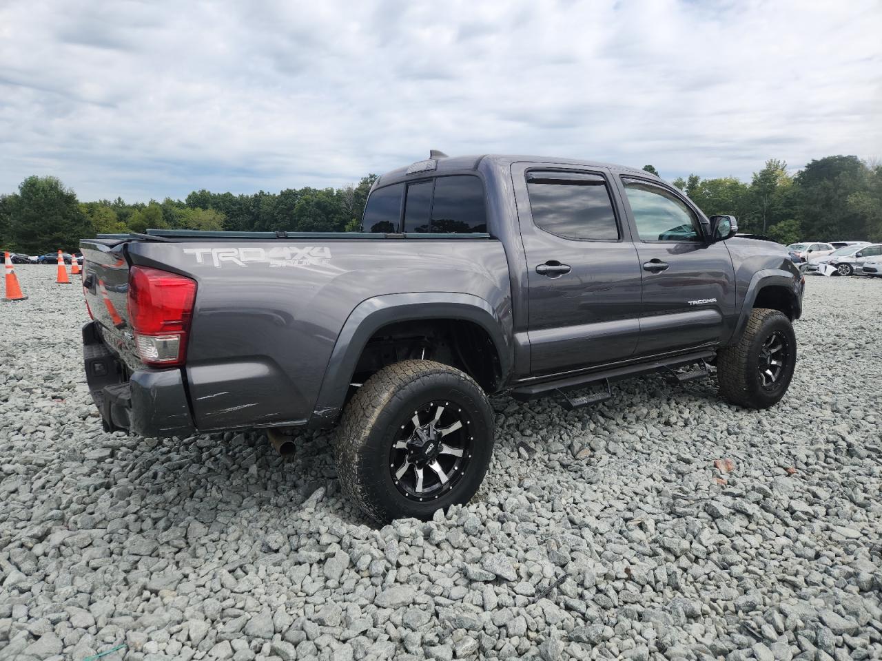 TOYOTA TACOMA DOUBLE CAB
