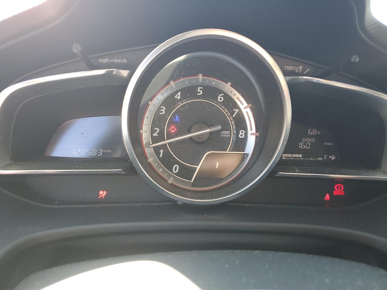 MAZDA 3 GRAND TOURING