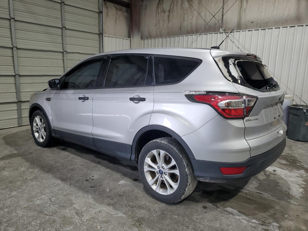 FORD ESCAPE S