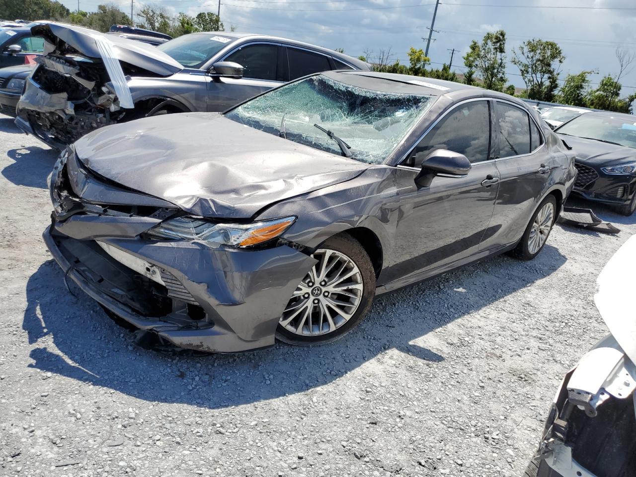 TOYOTA CAMRY L