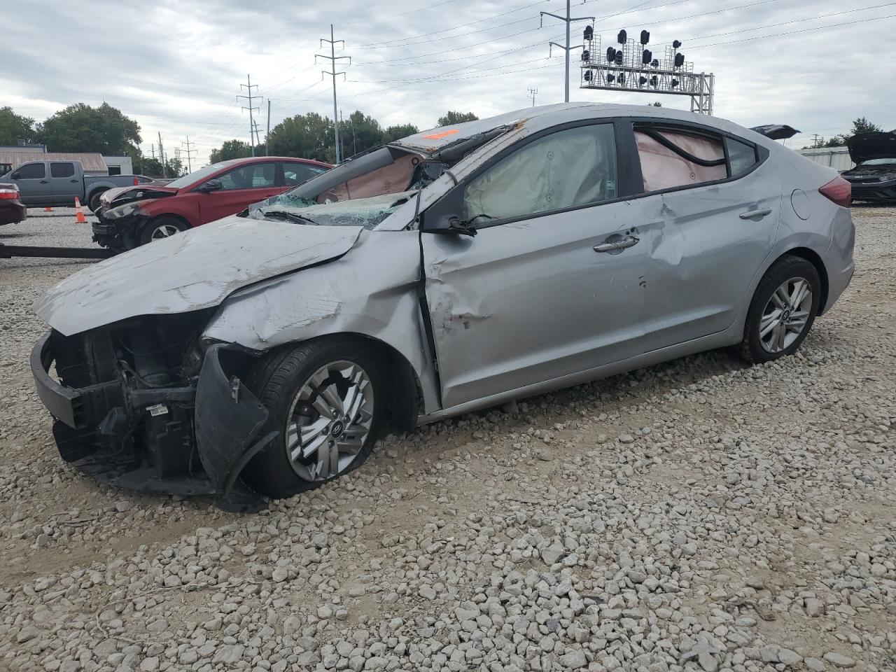 HYUNDAI ELANTRA SEL