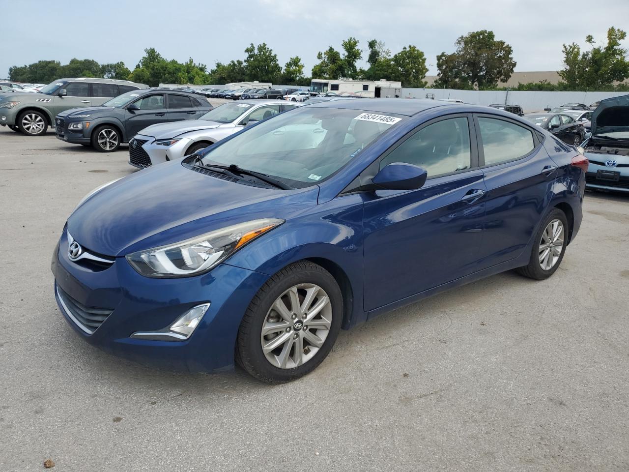 HYUNDAI ELANTRA SE