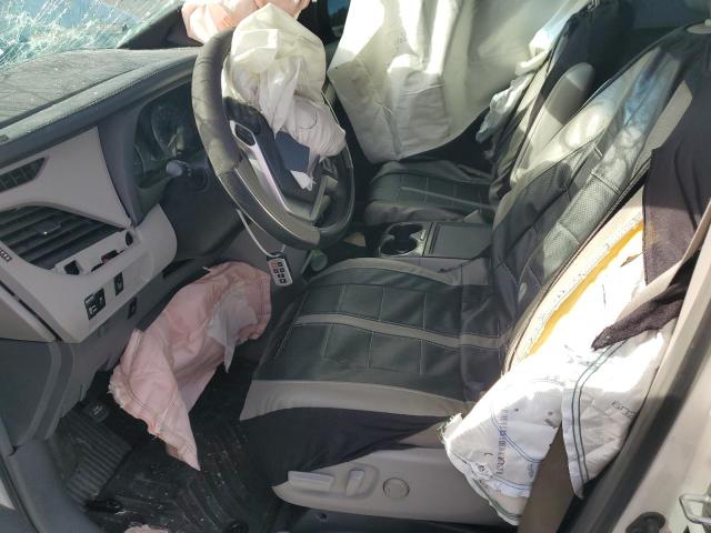 2016 TOYOTA SIENNA XLE 5TDYK3DC1GS751246