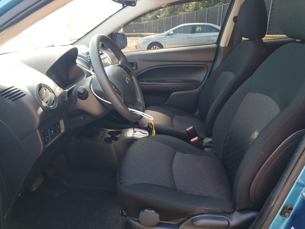 MITSUBISHI MIRAGE ES