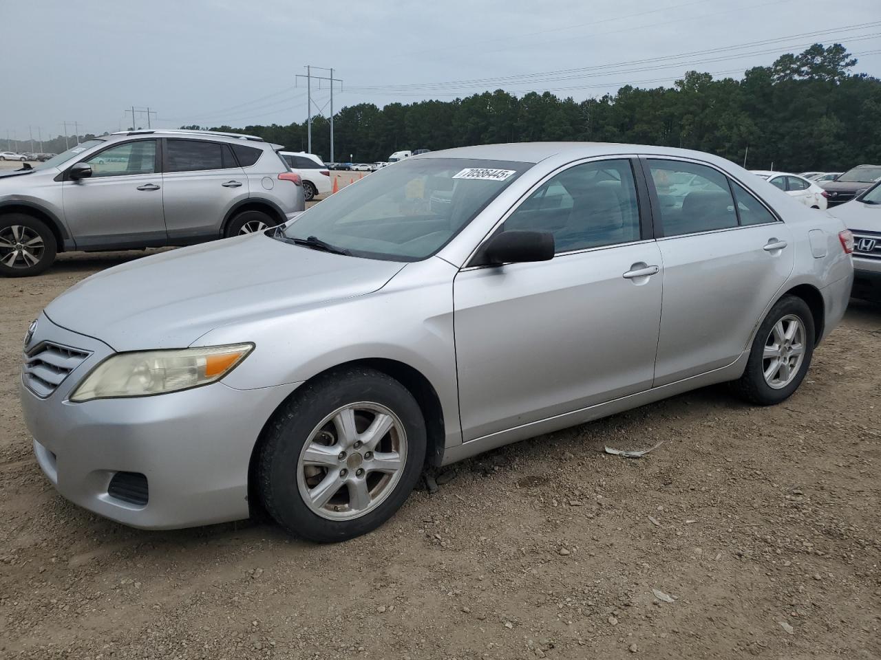 TOYOTA CAMRY BASE
