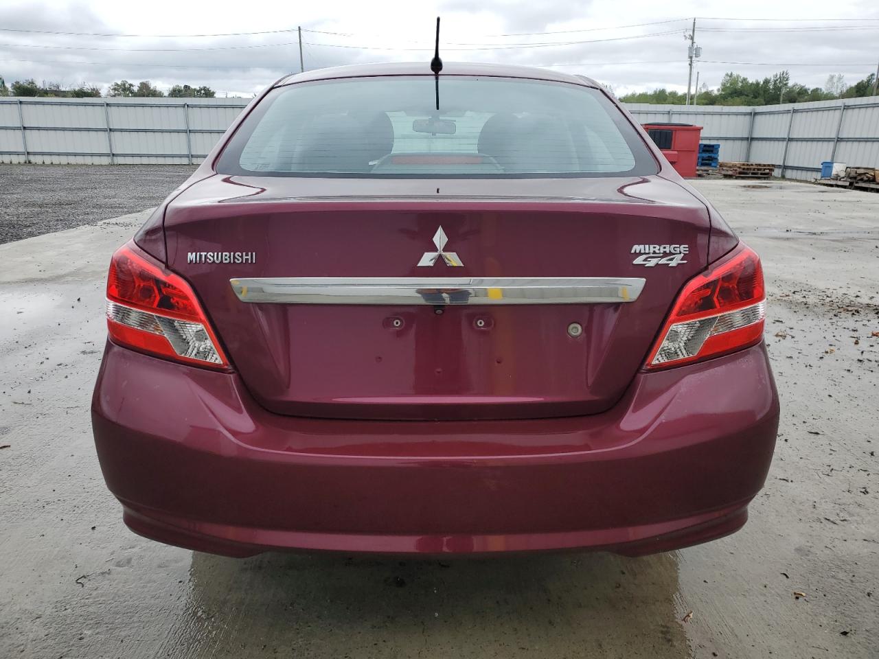 MITSUBISHI MIRAGE G4 SE