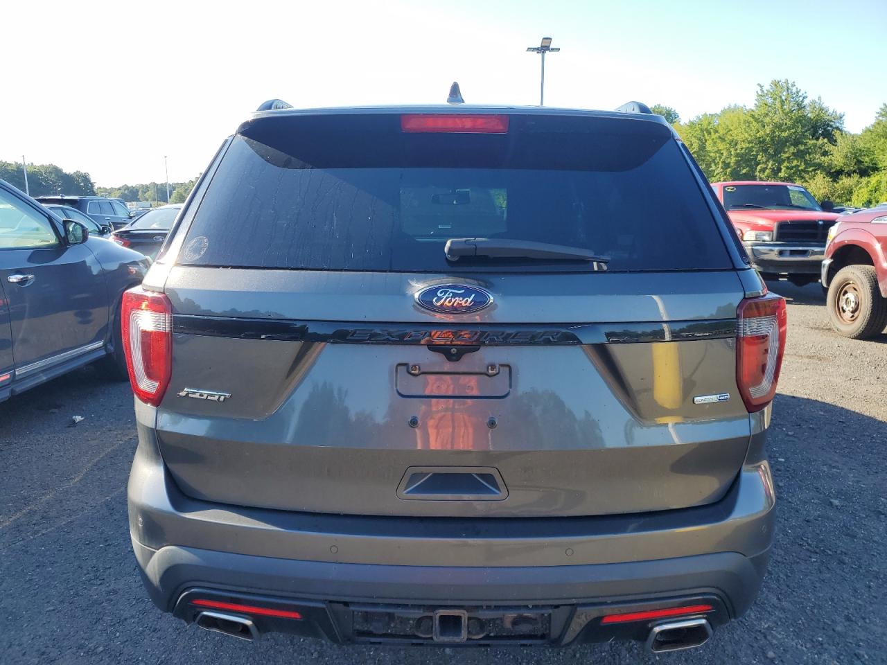 FORD EXPLORER SPORT