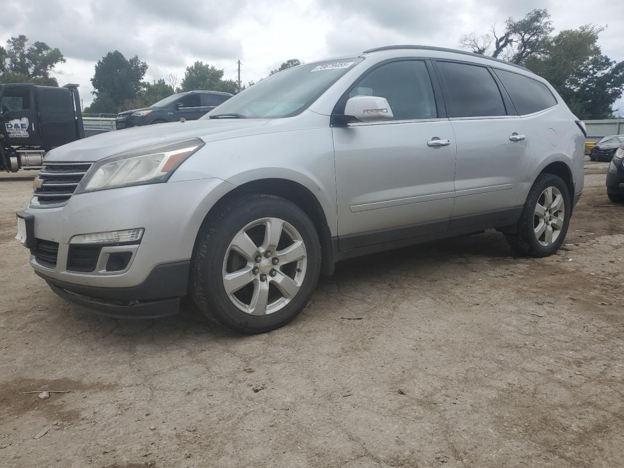 CHEVROLET TRAVERSE LT
