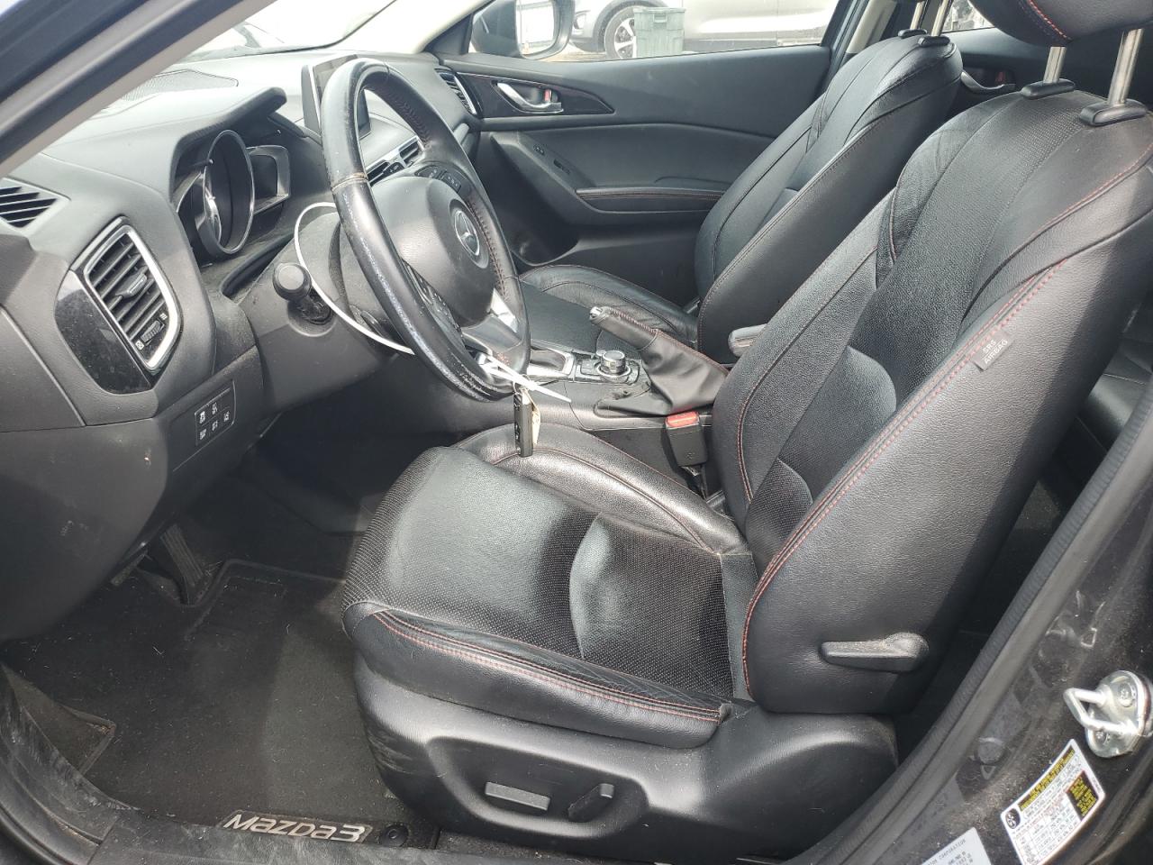 MAZDA 3 GRAND TOURING