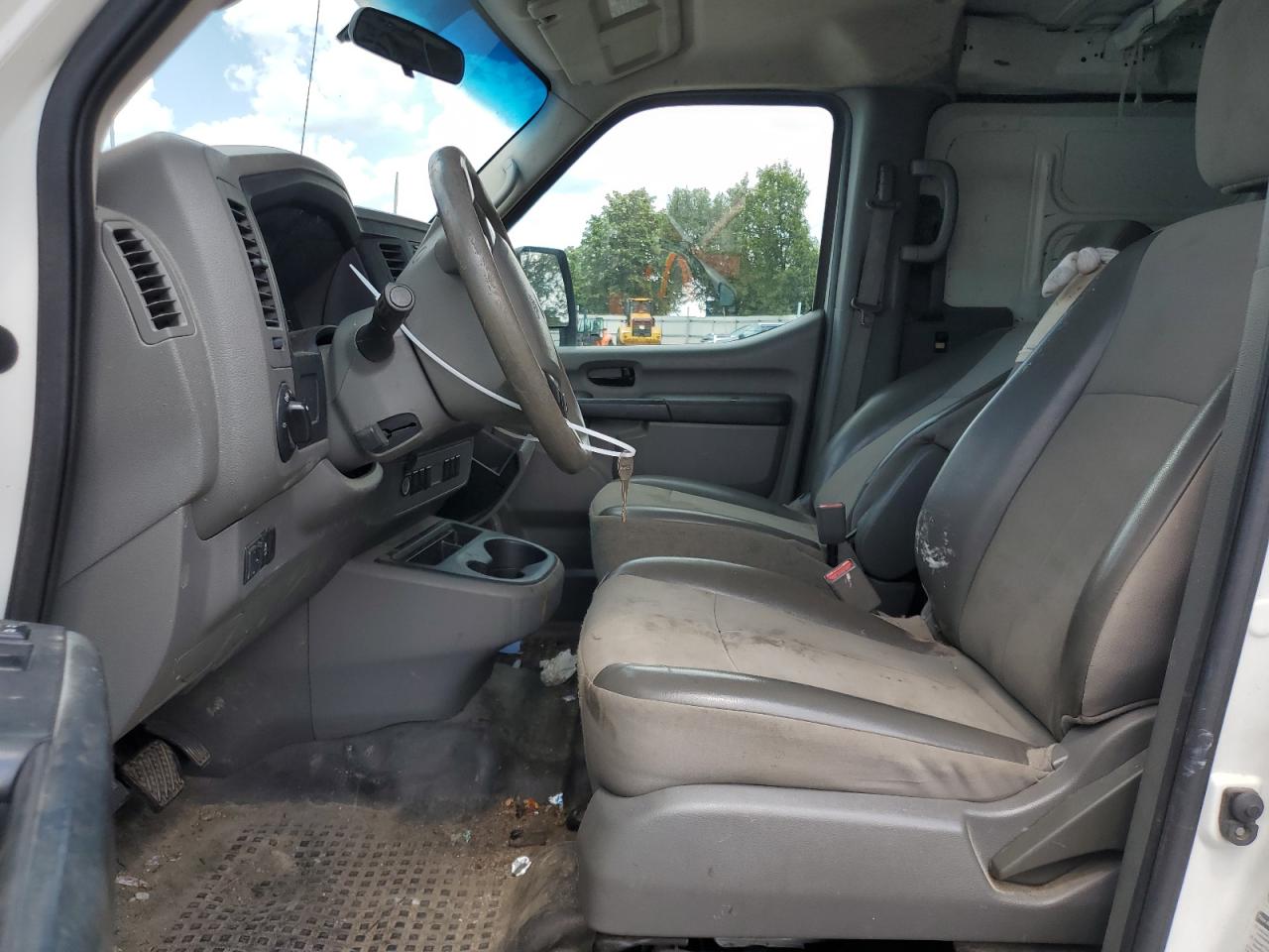 NISSAN NV1500 1500 S