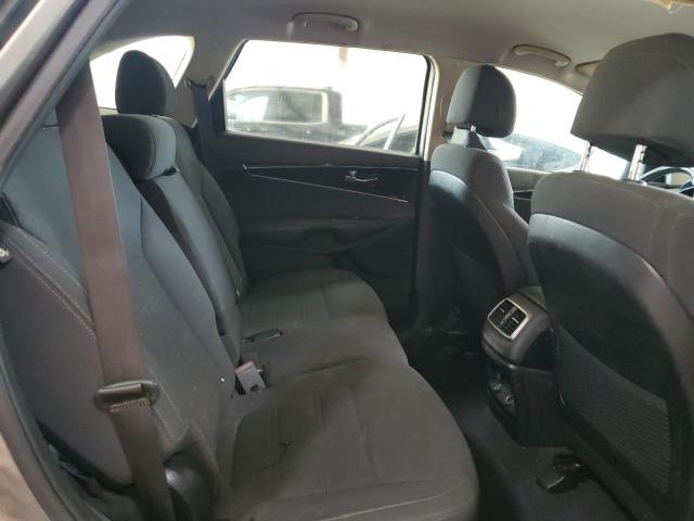 2017 KIA SORENTO LX - 5XYPGDA30HG254615