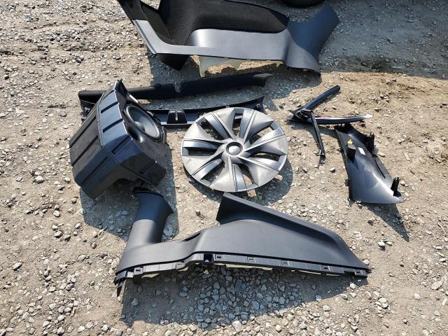 2021 TESLA MODEL Y 5YJYGDEEXMF136752