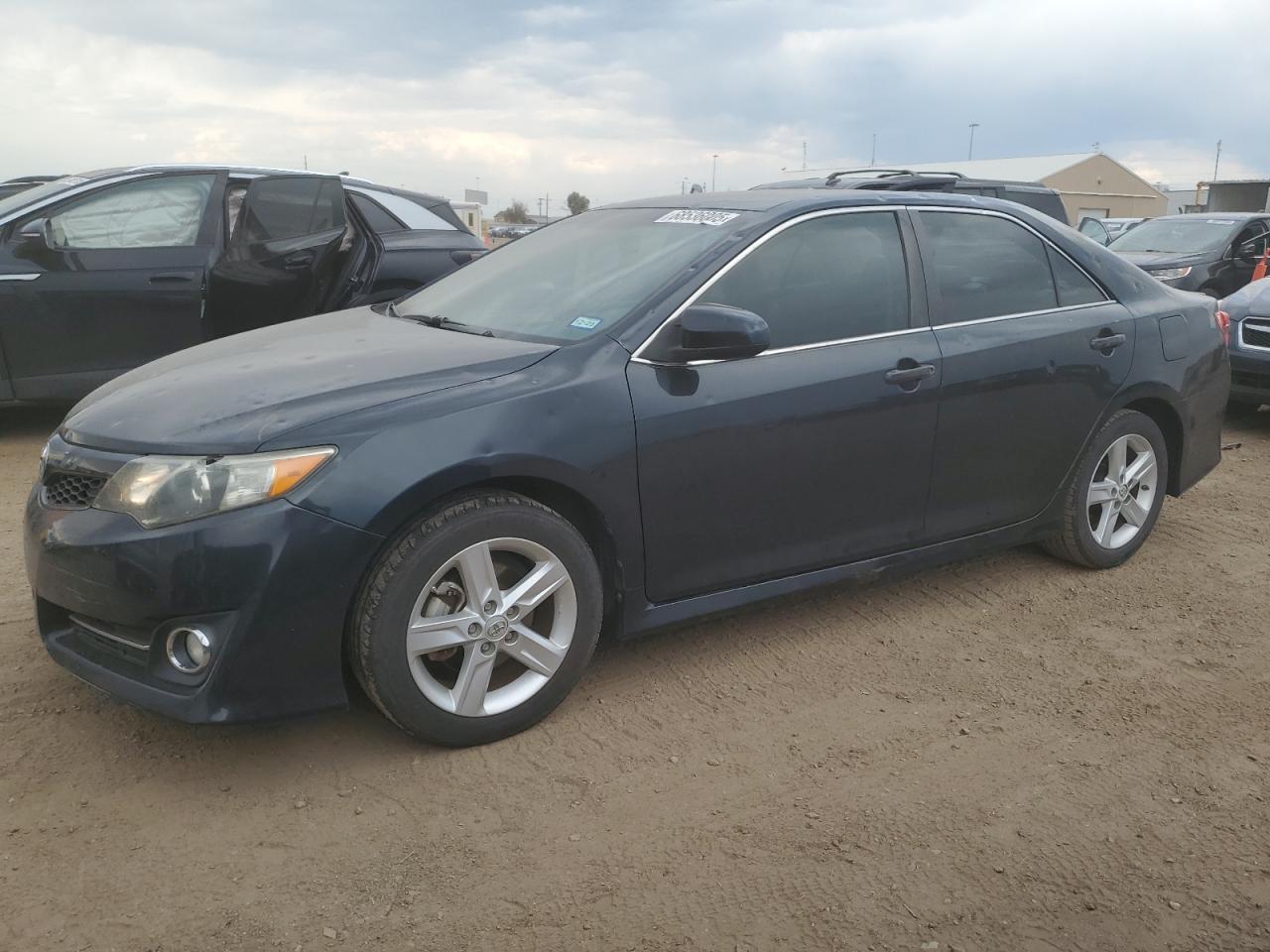 TOYOTA CAMRY L