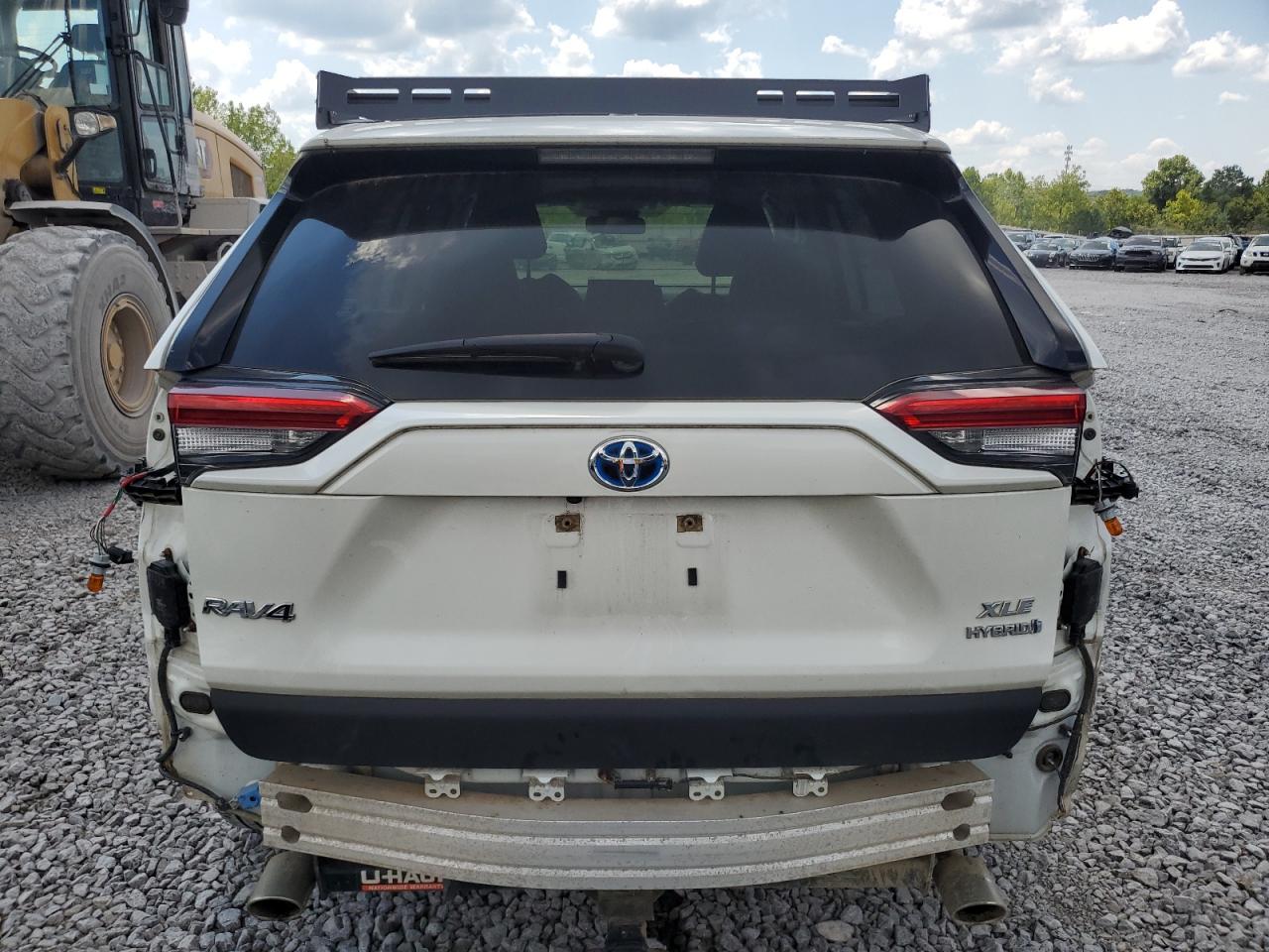TOYOTA RAV4 XLE PREMIUM