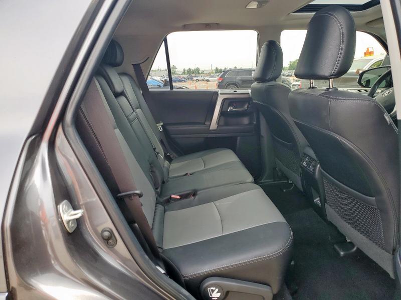 2023 TOYOTA 4RUNNER SR JTEFU5JR5P5296067