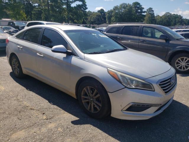2015 HYUNDAI SONATA SE 5NPE24AF5FH196765