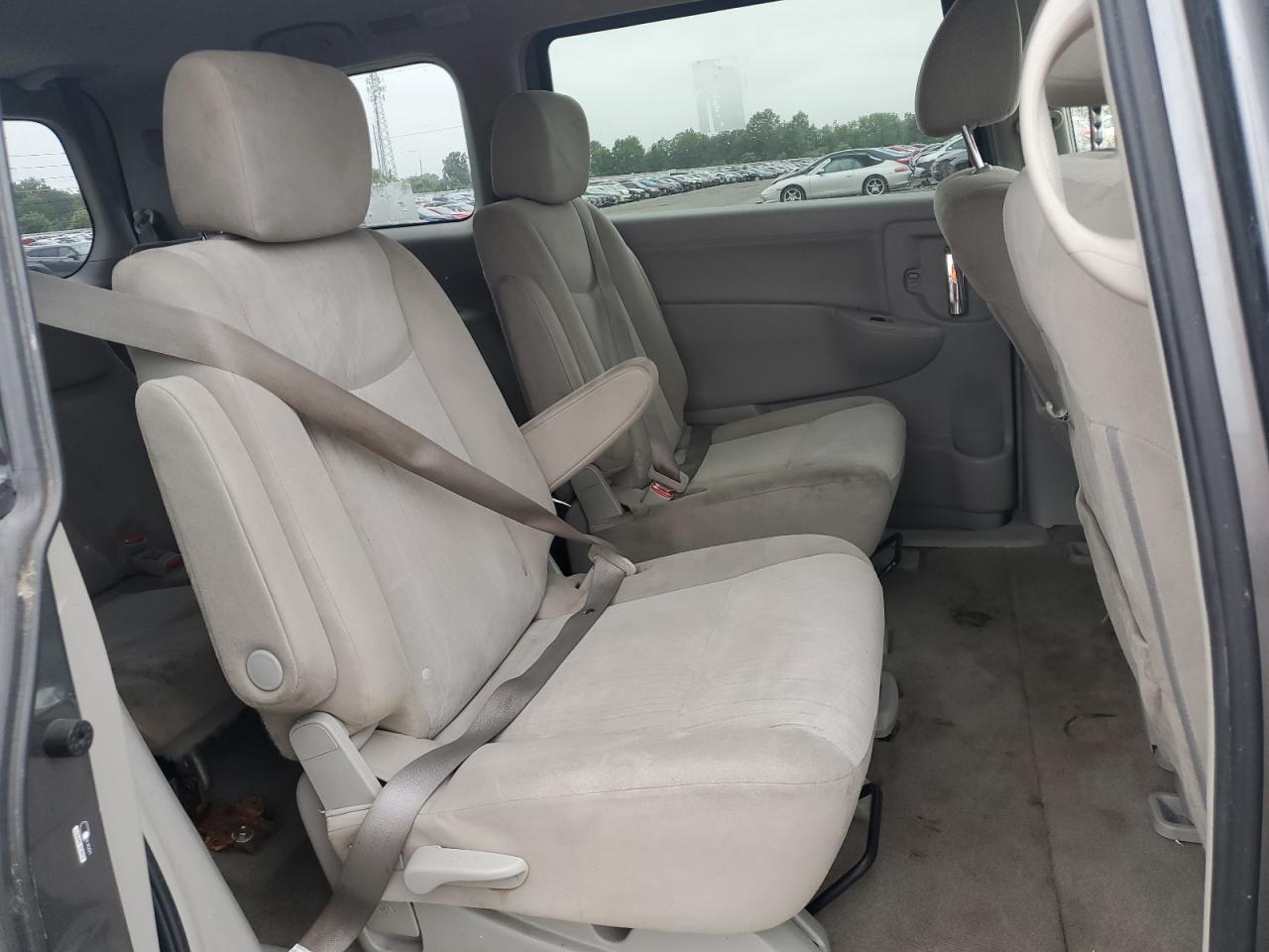 NISSAN QUEST S