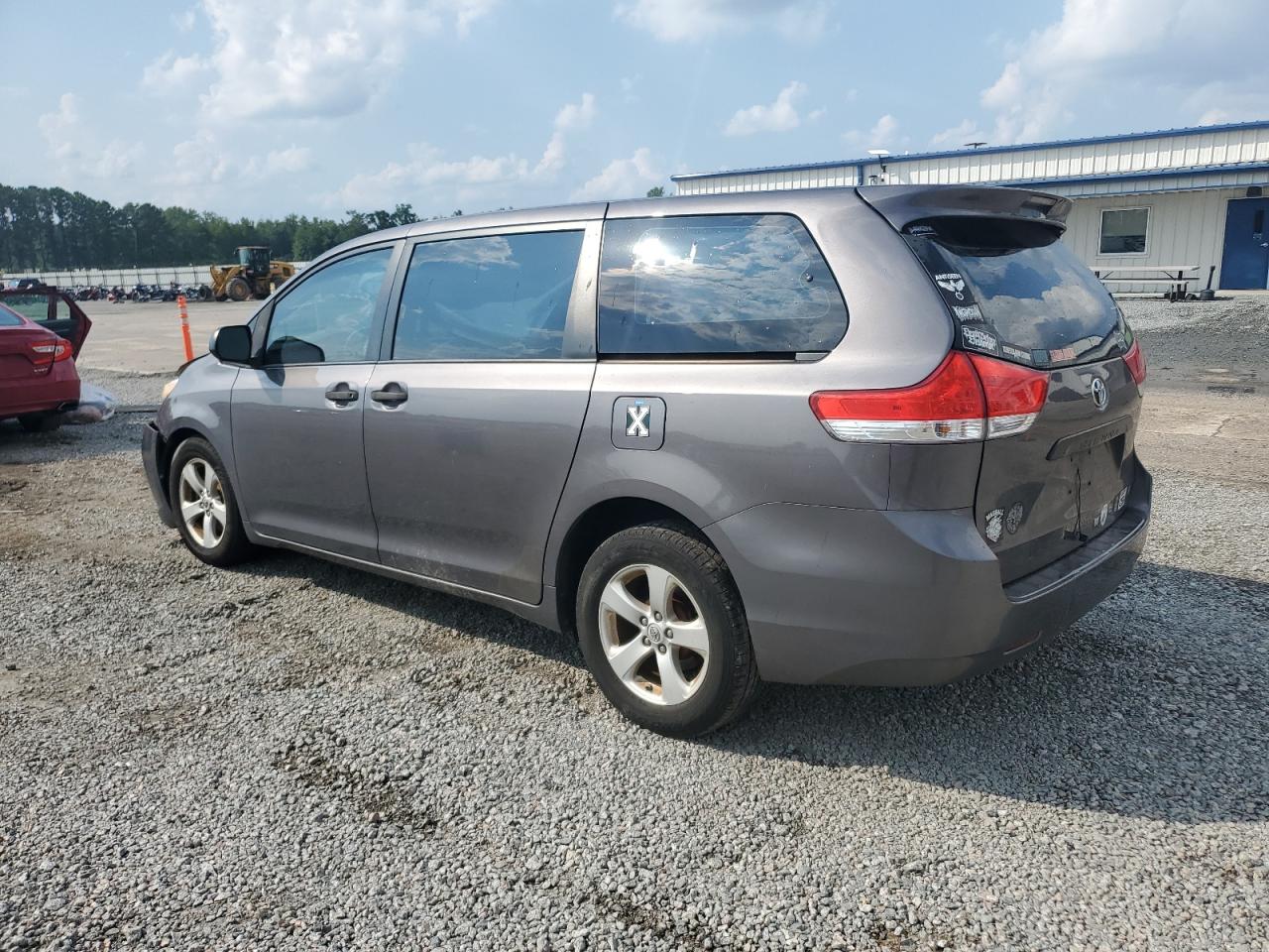 TOYOTA SIENNA