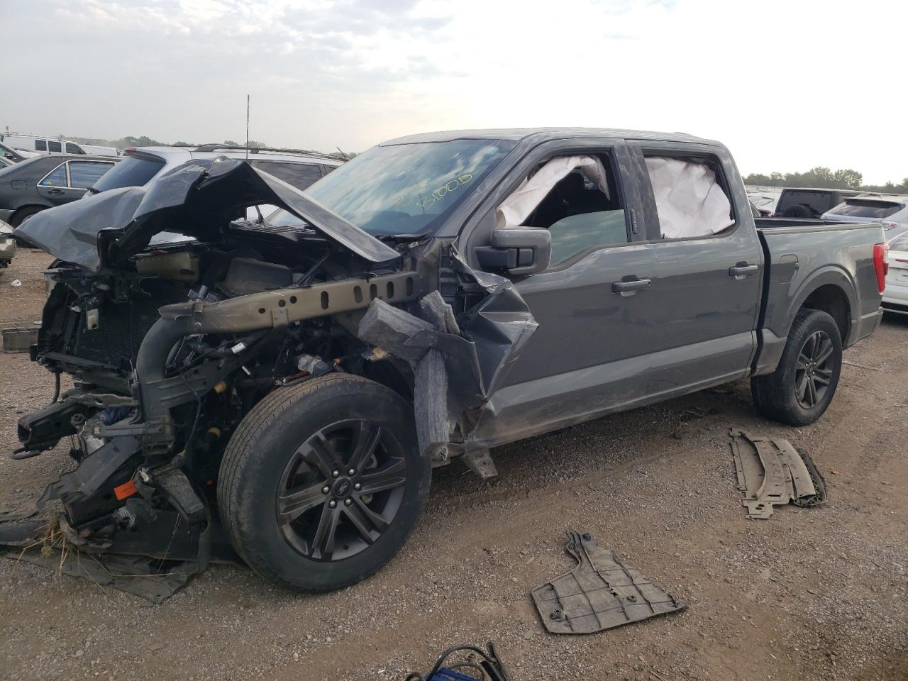 FORD F-150 SUPERCREW