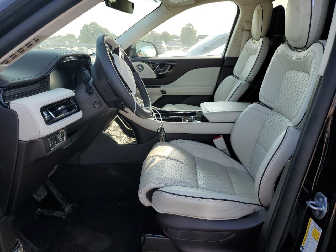 LINCOLN AVIATOR BLACK LABEL