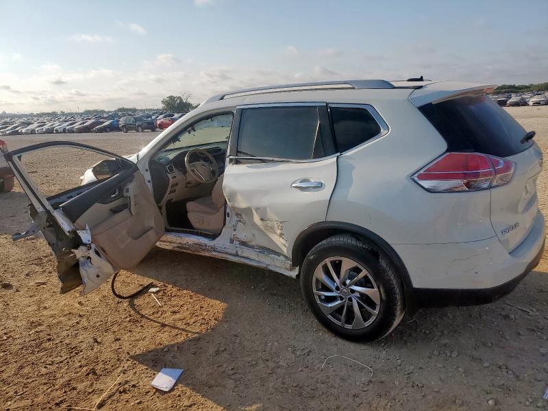 2015 NISSAN ROGUE S 5N1AT2MT5FC895208