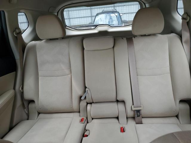 2015 NISSAN ROGUE S - KNMAT2MT2FP511060