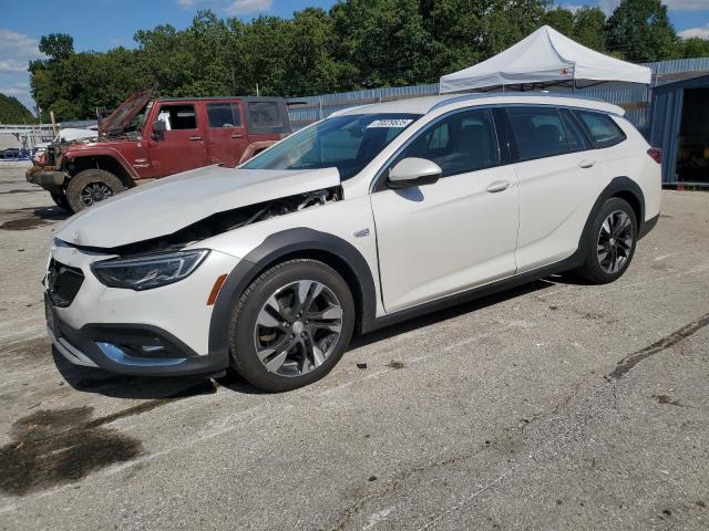 2018 BUICK REGAL TOURX ESSENCE W04GV8SX4J1132113