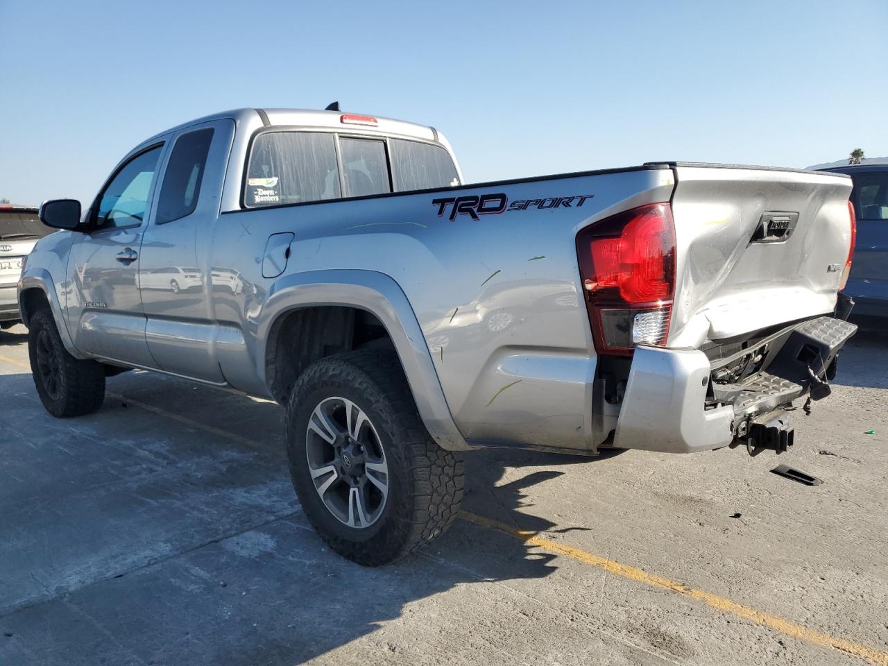 TOYOTA TACOMA ACCESS CAB