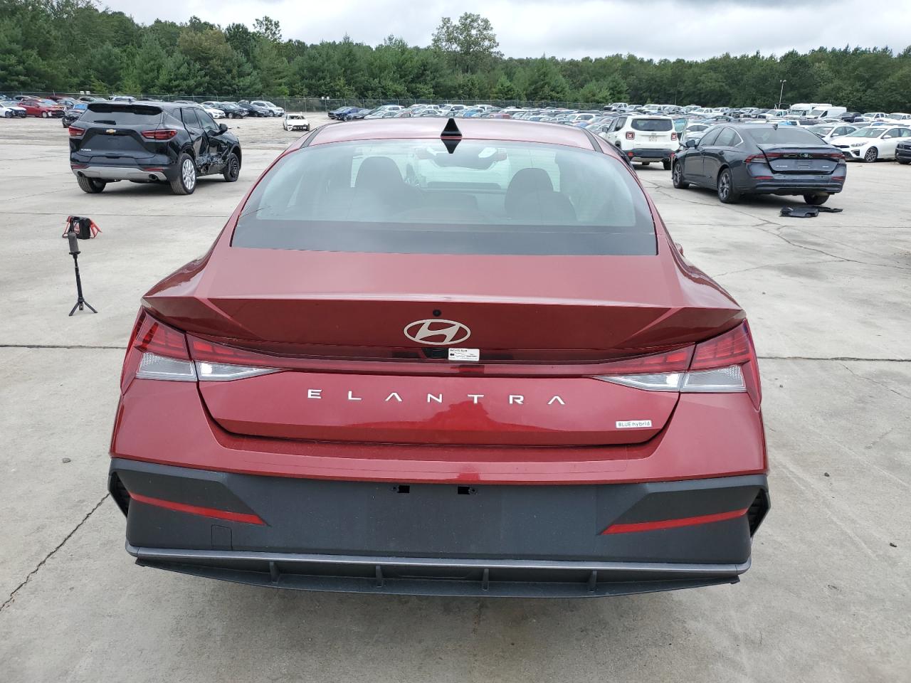 HYUNDAI ELANTRA BLUE