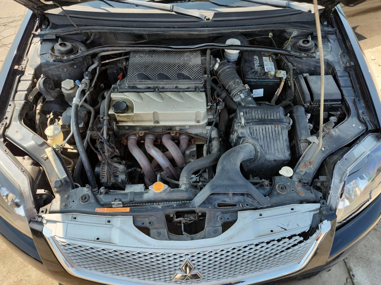 MITSUBISHI GALANT ES