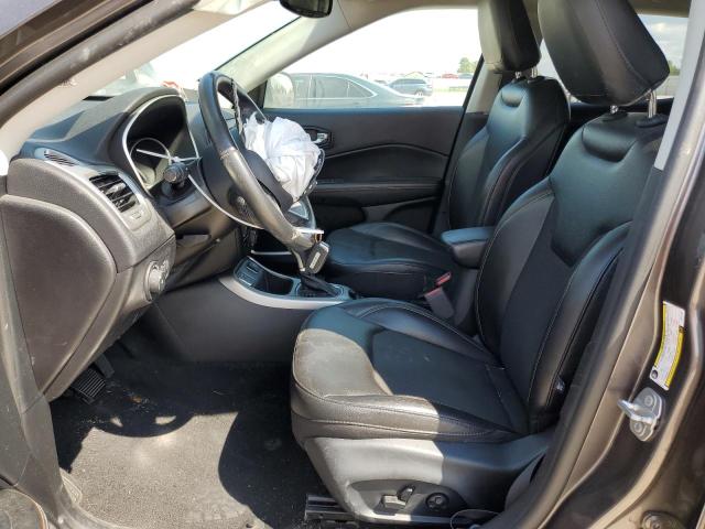 3C4NJCBB9JT377157 Jeep Compass Latitude