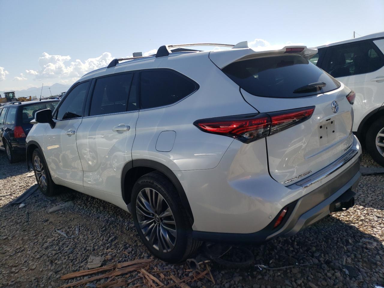 5TDFZRBH5MS133864 TOYOTA HIGHLANDER 2021