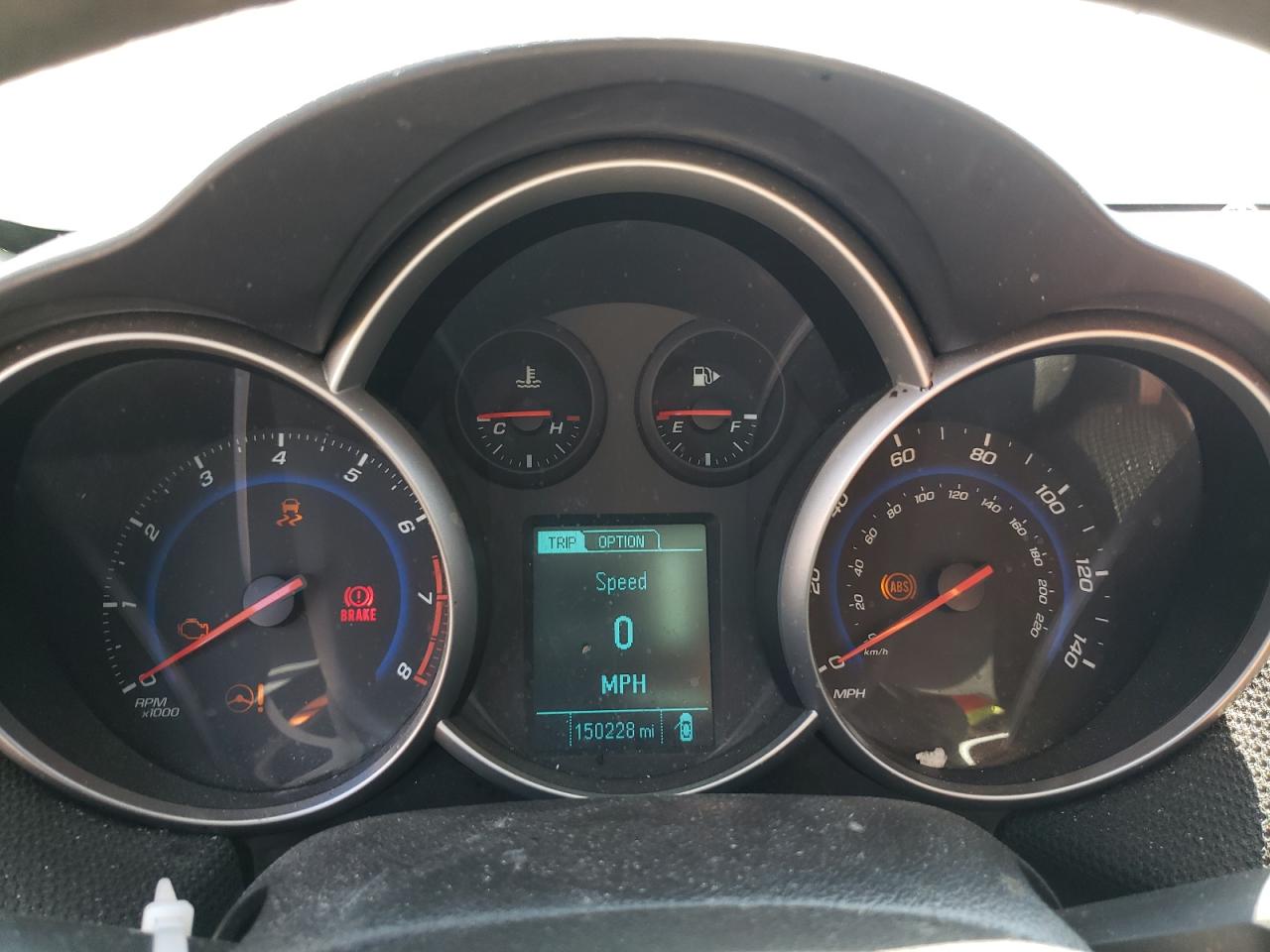 1G1PE5SB0G7190131 CHEVROLET CRUZE 2016
