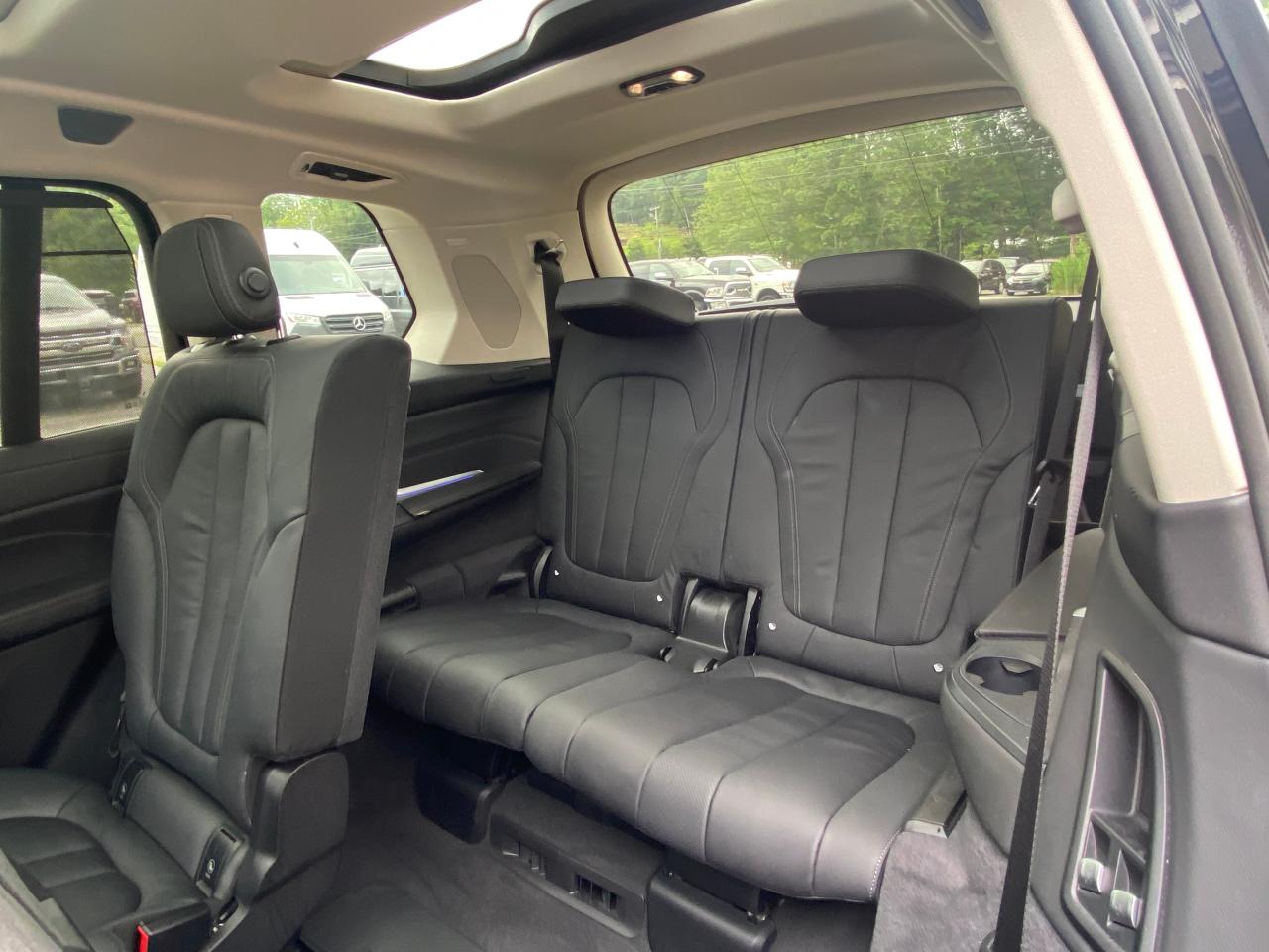5UXCX4C54KLS35847 BMW X7 2019