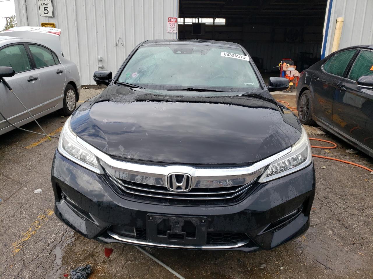 JHMCR6F78HC024646 HONDA ACCORD 2017