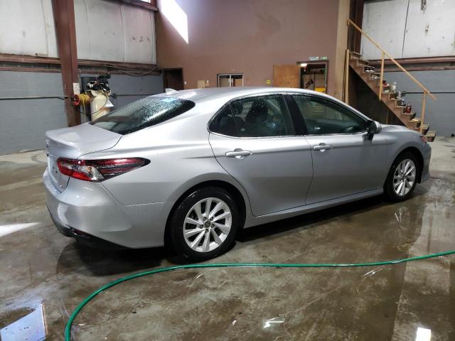 4T1C11BK0NU062105 Toyota Camry LE 3