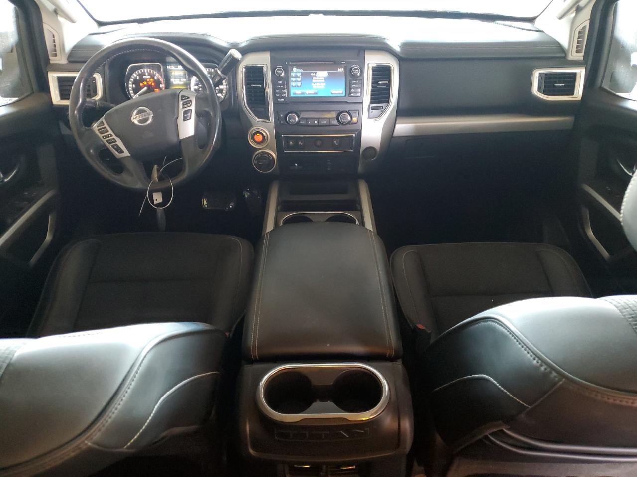 1N6BA1F40HN553698 NISSAN TITAN 2017