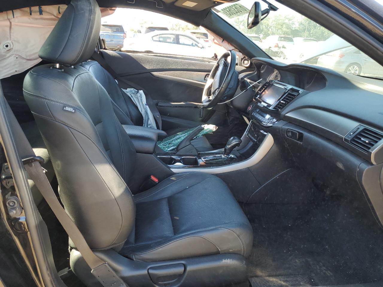 1HGCT1B82HA010307 HONDA ACCORD 2017