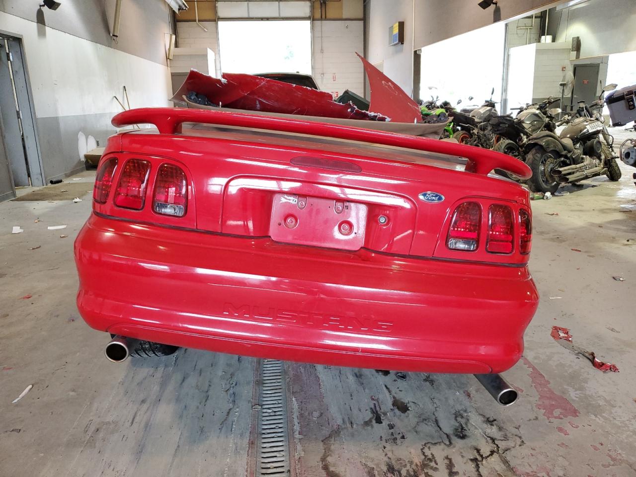 1FAFP4448WF155451 1998 Ford Mustang