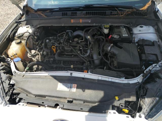 3FA6P0HD6HR377379 Ford FUSION SE