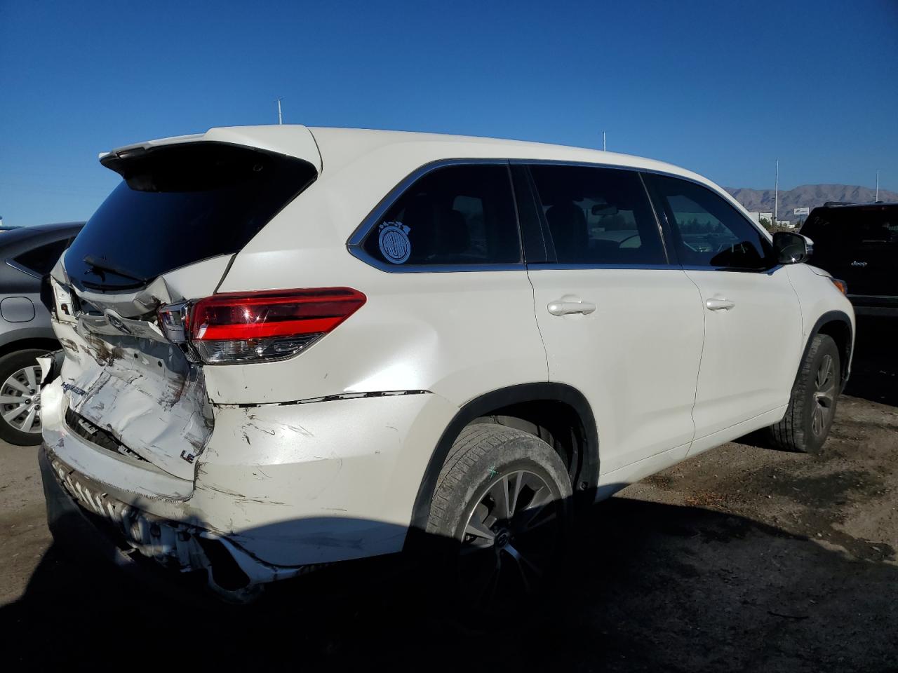 5TDZZRFH6HS191544 TOYOTA HIGHLANDER 2017