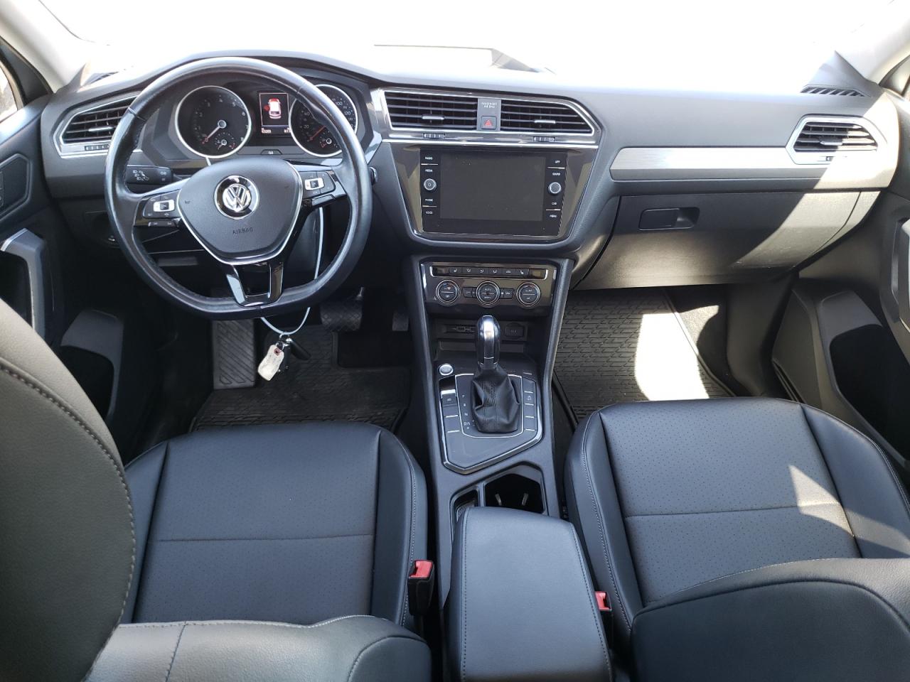 3VV3B7AX4KM092419 VOLKSWAGEN TIGUAN 2019
