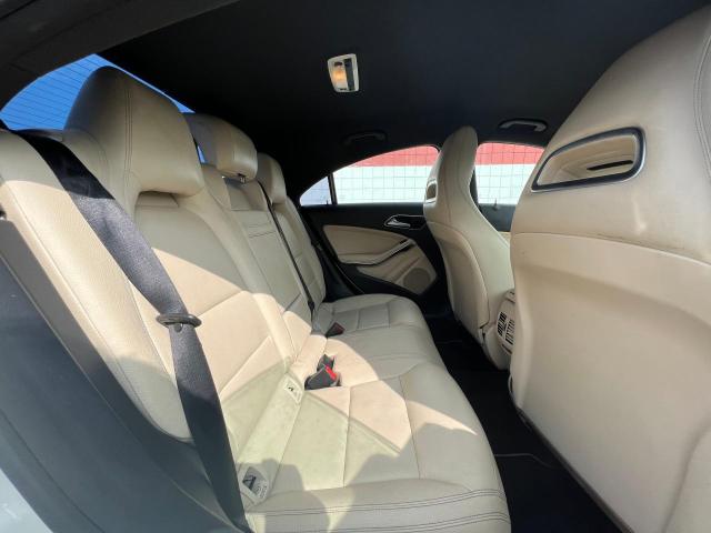 WDDSJ4GB9FN203958 Mercedes-Benz CLA 250 4MATIC