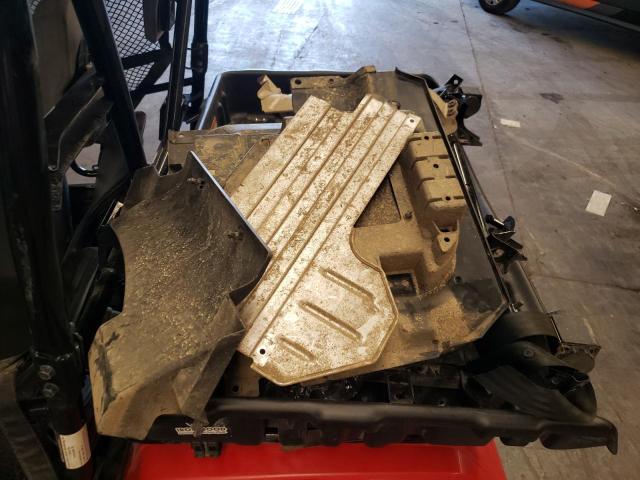 2015 HONDA SXS500 M 1HFVE0306F4004578