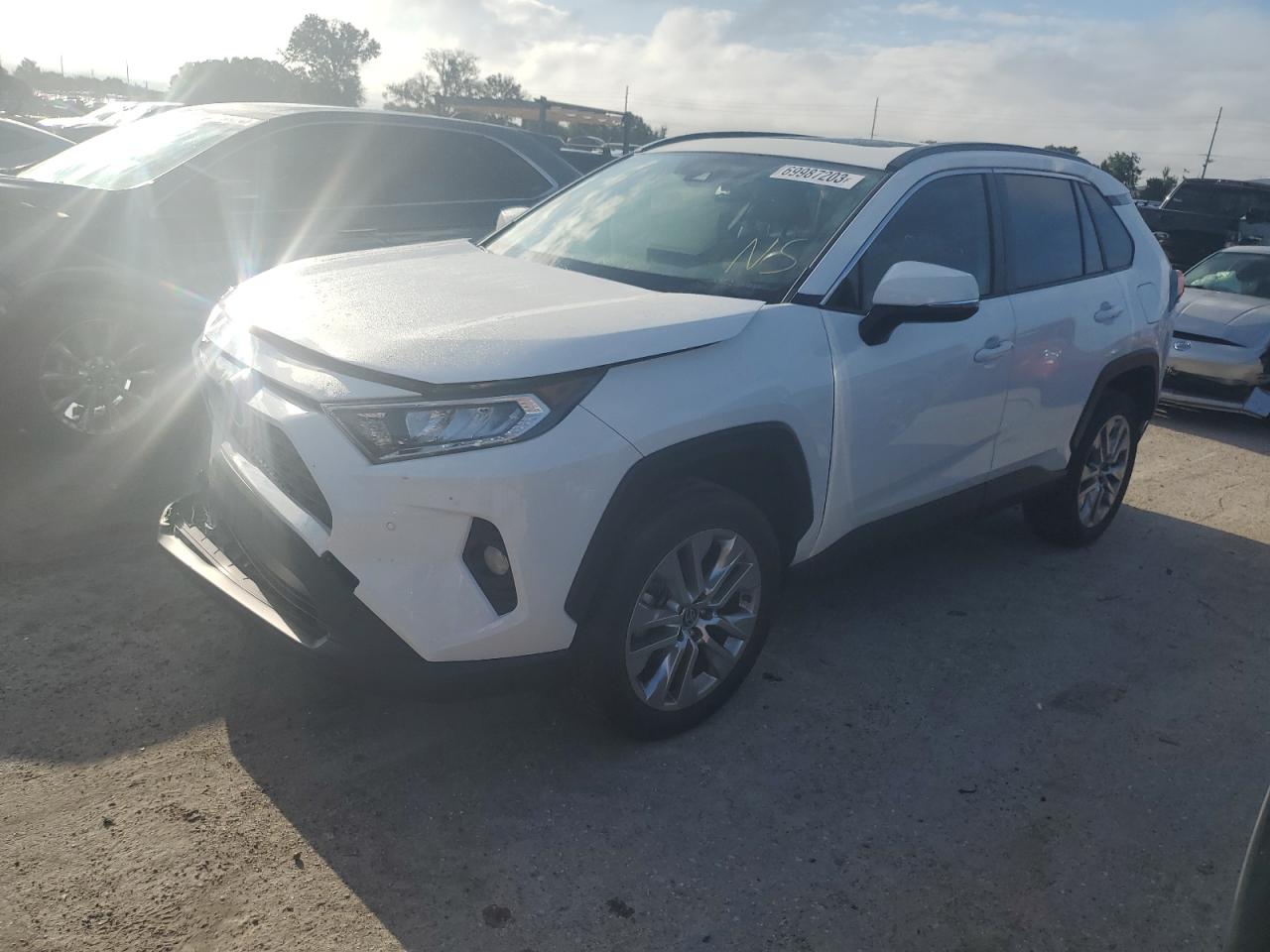 JTMC1RFV7KD516885 TOYOTA RAV4 2019