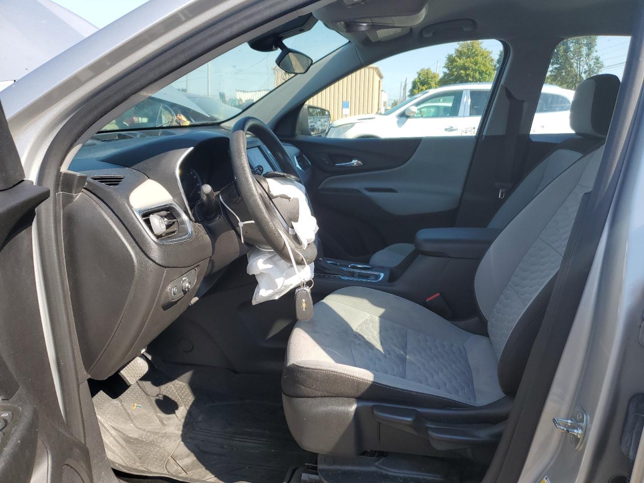 3GNAXHEV6LS677397 CHEVROLET EQUINOX 2020