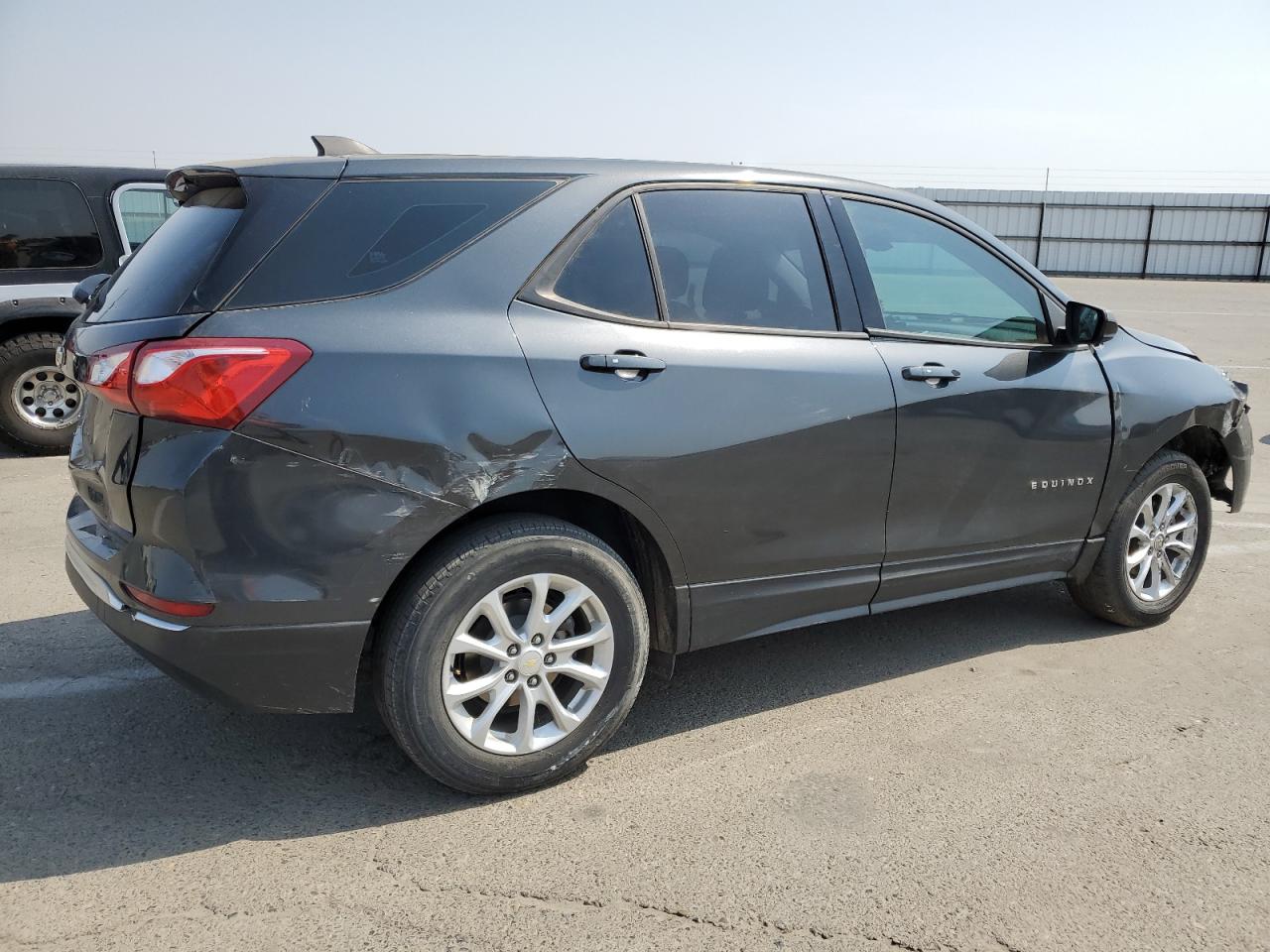 2GNAXHEV4J6120225 CHEVROLET EQUINOX 2018